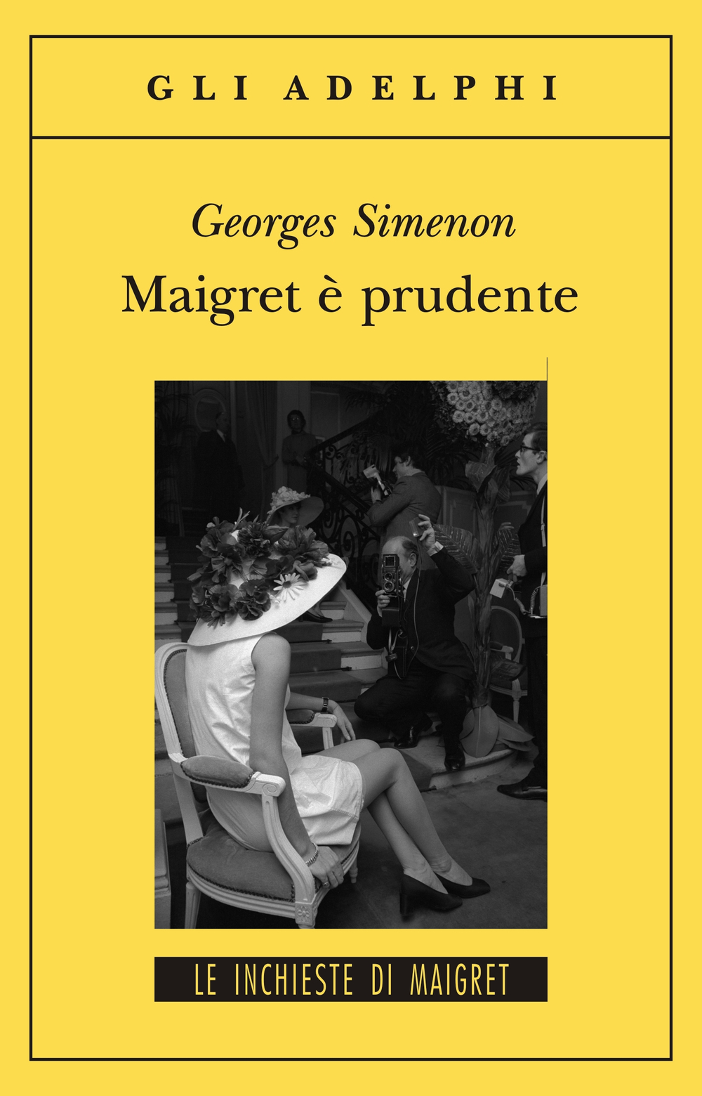 Copertina del volume: Maigret è prudente